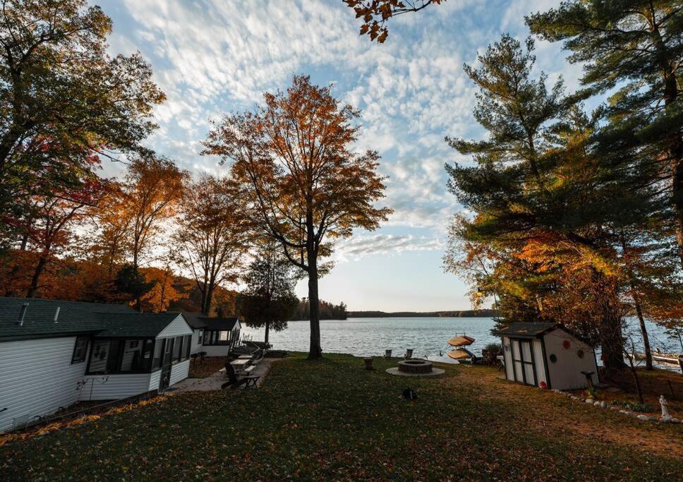 Big Blue Lake Cottages, Llc - Cottage #5 Holton エクステリア 写真