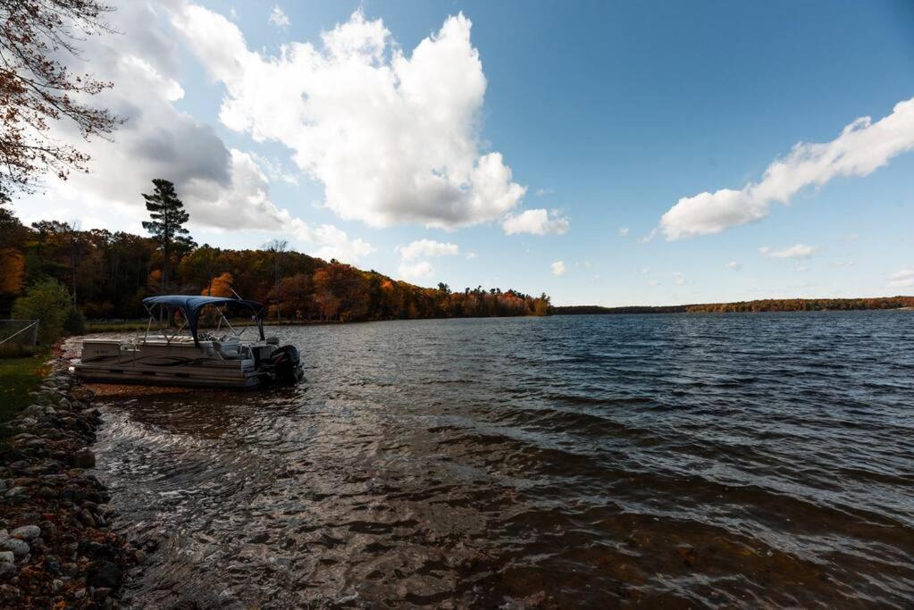 Big Blue Lake Cottages, Llc - Cottage #5 Holton エクステリア 写真